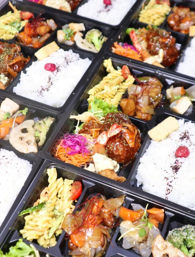 国産食材のみを使用、冷凍食材不使用